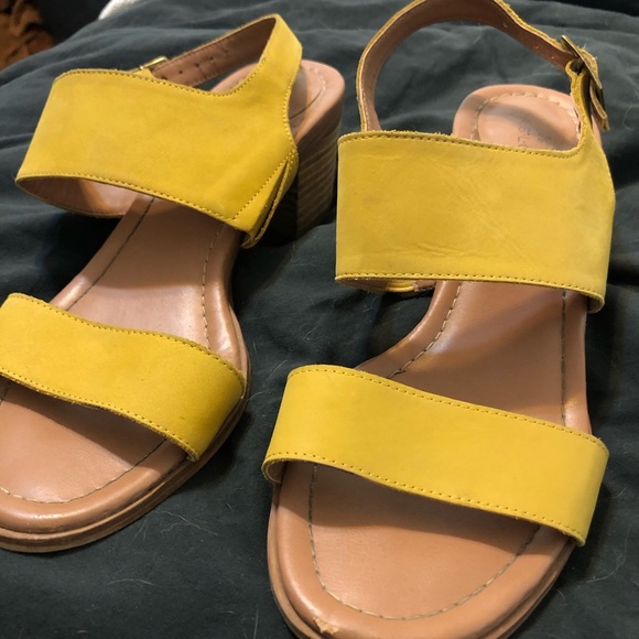 'Carden' Block Heel Slingback Sandal by Caslon - Picture 5 of 9